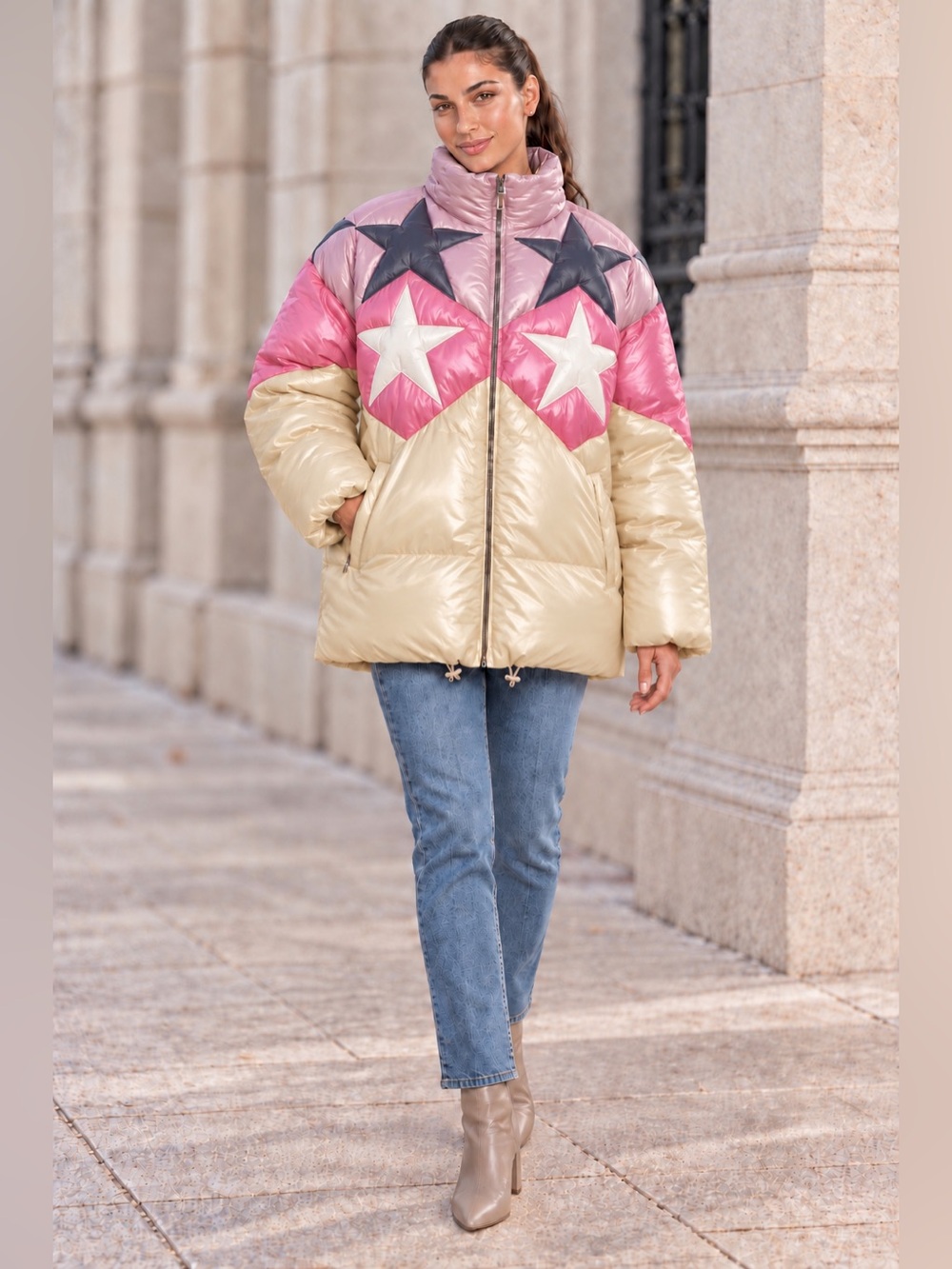 Miu Miu FW 2021 Star Appliqué Down Puffer Jacket Size IT 38